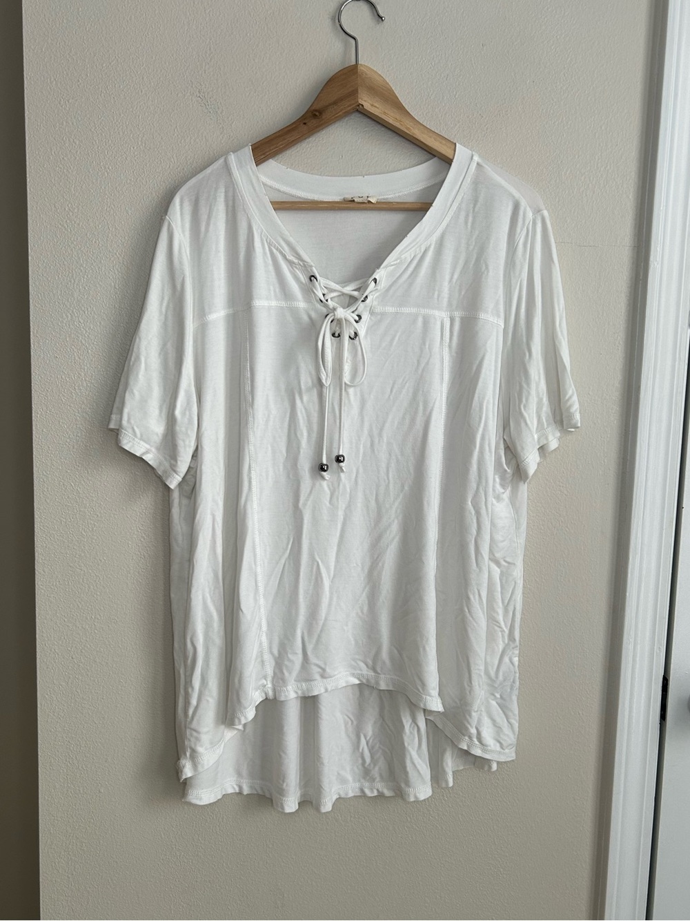 POL Lace-Up White Boho Women's Short Sleeve High Low Top Blouse Size L Large